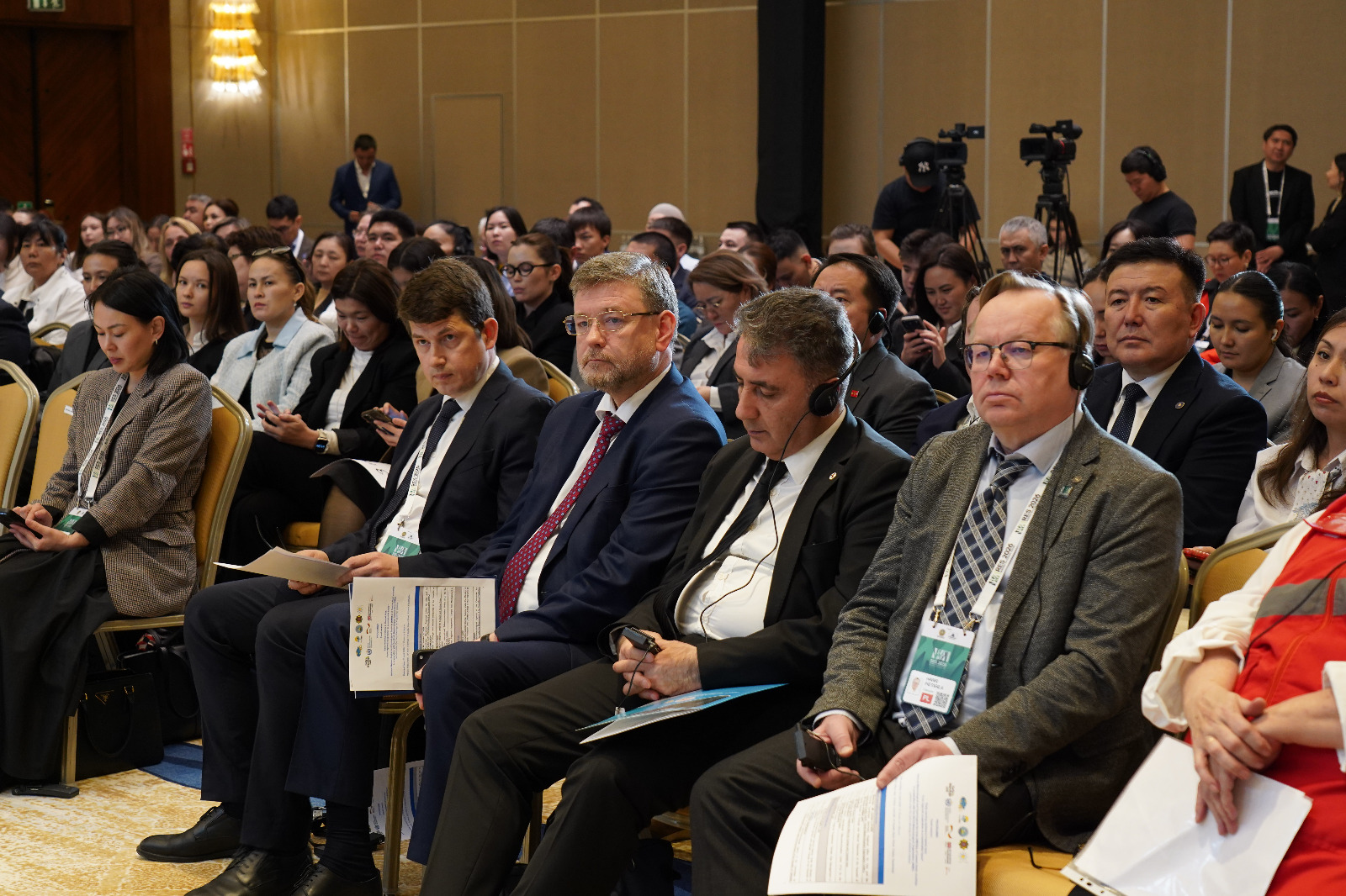 Kazhydromet held a panel session on the early warning system in Central Asia within the framework of the Economic Zone